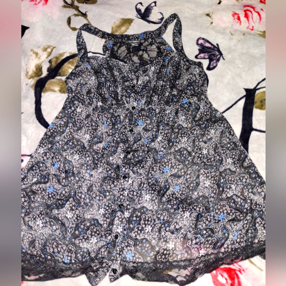 Day Trip womens size XL lace and sheer top.